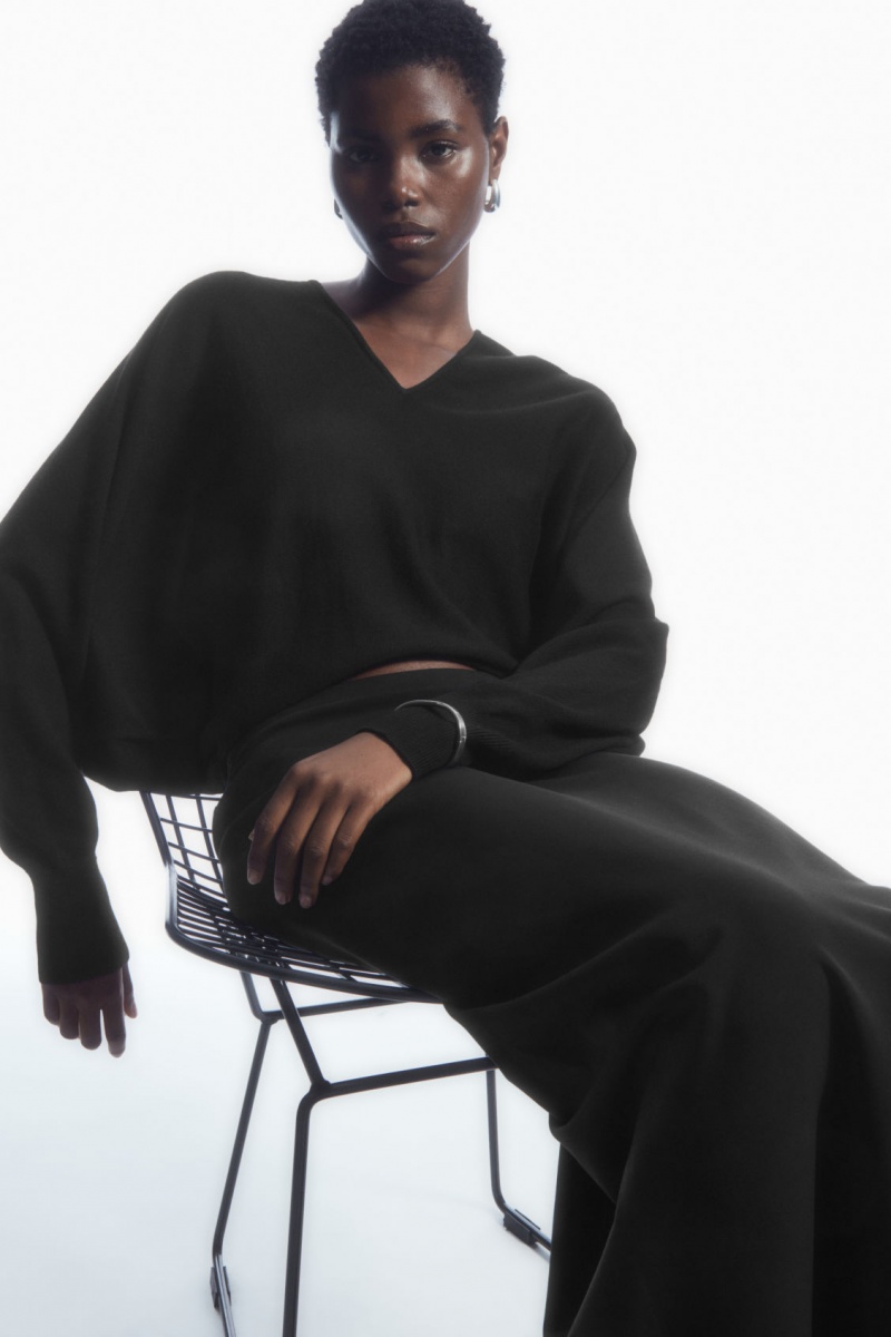 Women's COS V-Neck Merino Wool Batwing Sweaters Black NZ-05QKJIVMD