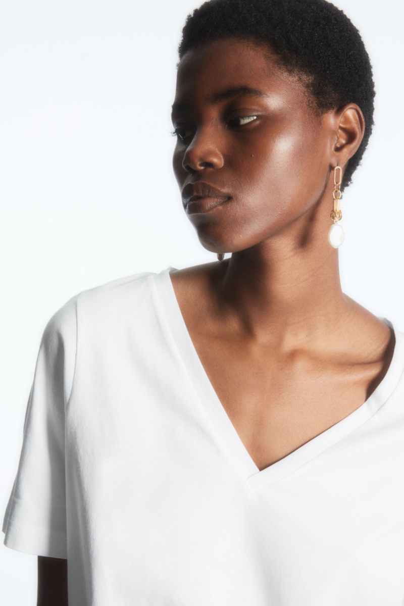 Women's COS V-Neck T-Shirt White NZ-20PGDWZBF