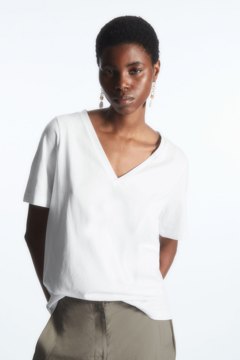Women\'s COS V-Neck T-Shirt White NZ-20PGDWZBF