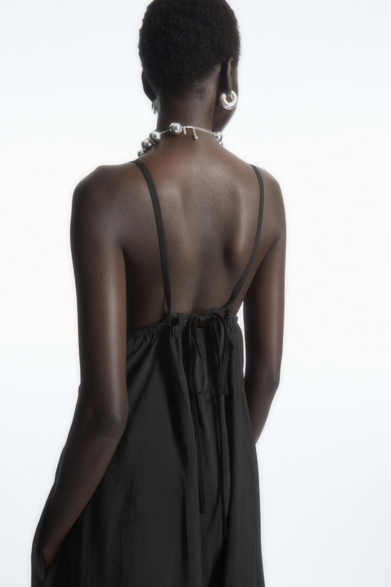 Women's COS V-Neck Wide-Leg Jumpsuit Black NZ-52OFDRBJW