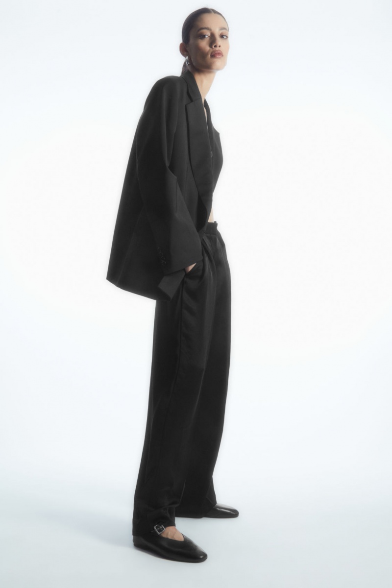 Women\'s COS Wide-Leg Pleated Satin Pants Black NZ-47UCOPHRX